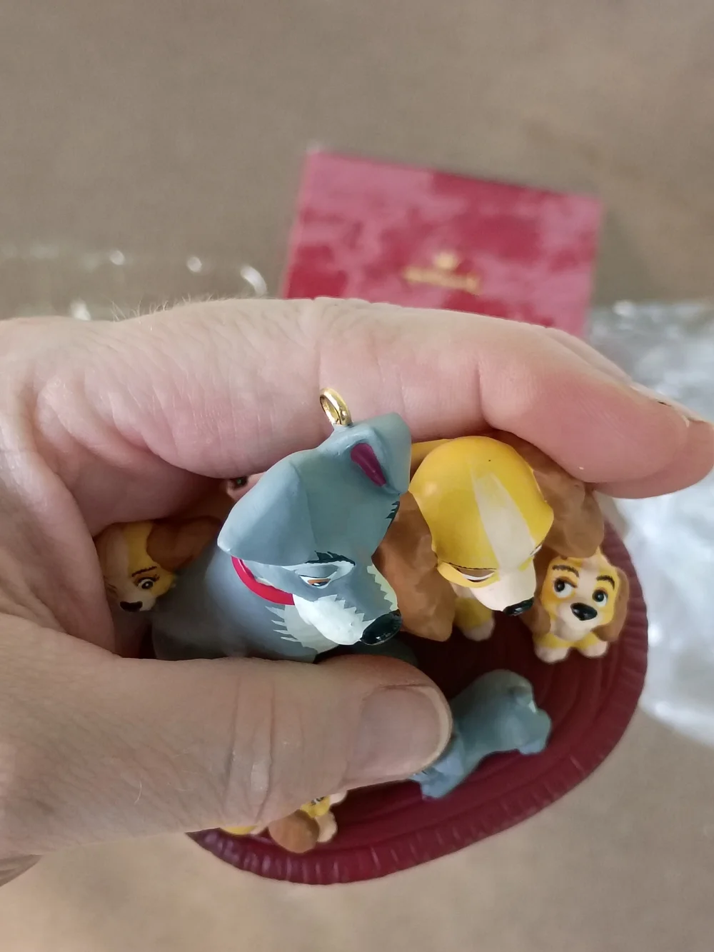 Lady & The Tramp Hallmark Keepsake Ornament Disney Family Portrait